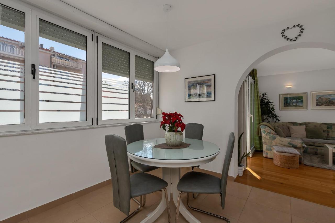 Apartment Marina Makarska Bagian luar foto