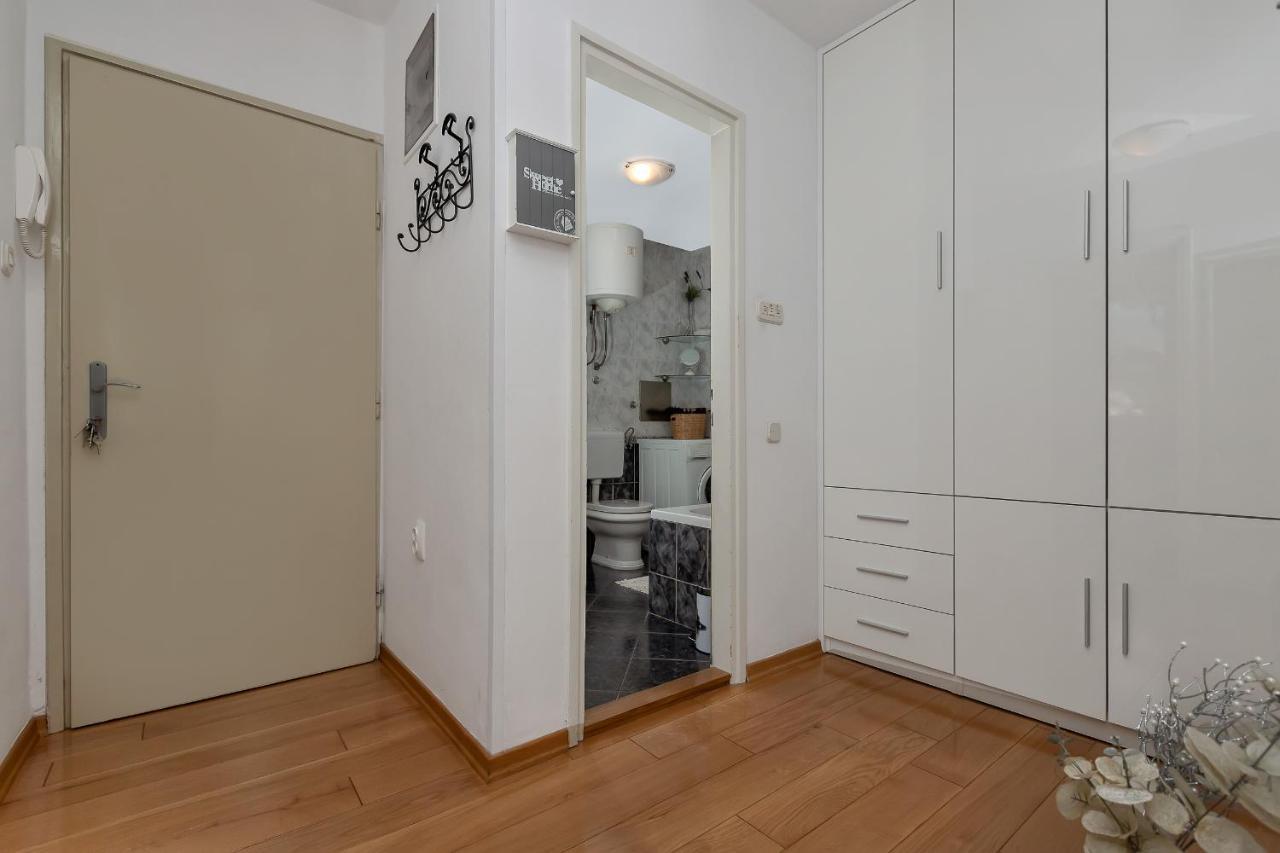 Apartment Marina Makarska Bagian luar foto